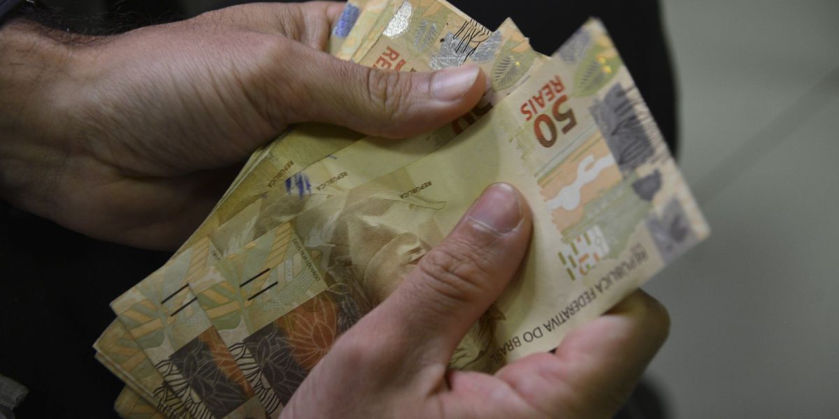 Caixa libera dinheiro de antigo fundo PIS/Pasep; veja como sacar