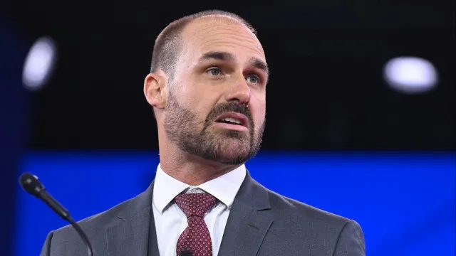 Eduardo Bolsonaro propõe rompimento entre PL e Novo após declaração de Zema