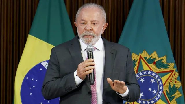 Lula diz que vai incluir defesa nacional em plano de governo: ‘Está cheio de maluco no mundo’