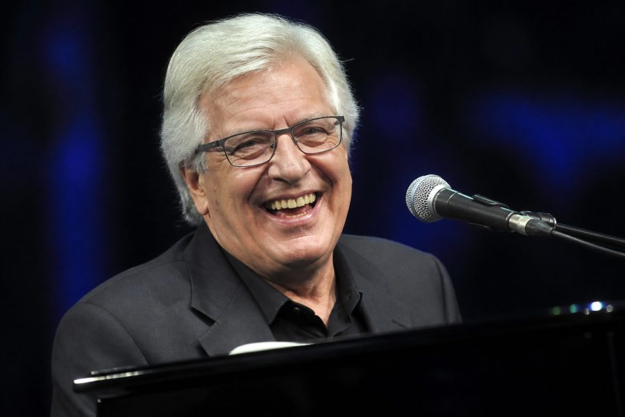 Morre Peppino di Capri, lenda da música italiana, aos 86 anos